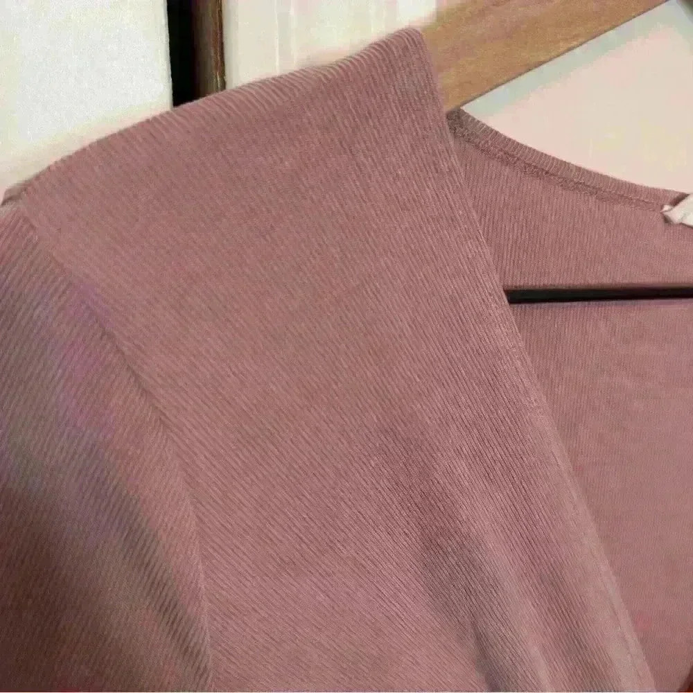 Elodie Women’s Blush Pink Bodysuit Size Large - Picture 3 of 9